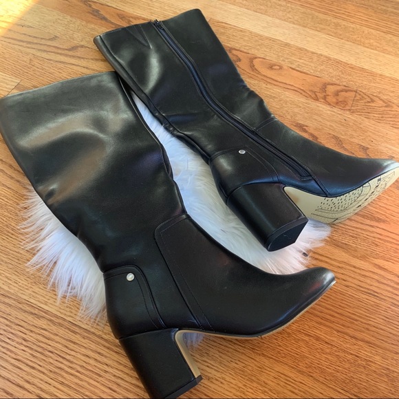 Bella Vita Woman’s Kassidy II Black Boot 7 M - Picture 5 of 10